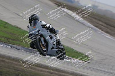 media/Nov-29-2025-TrackDaz (Sat) [[10ae2d9bce]]/A Group/Session 3 (Outside Grapevine)/